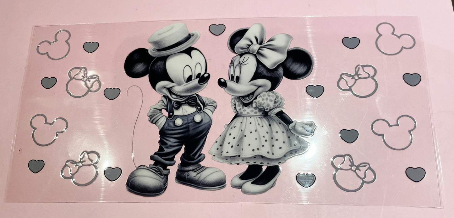 109 UVDTF wrap - Mickey Minnie in love