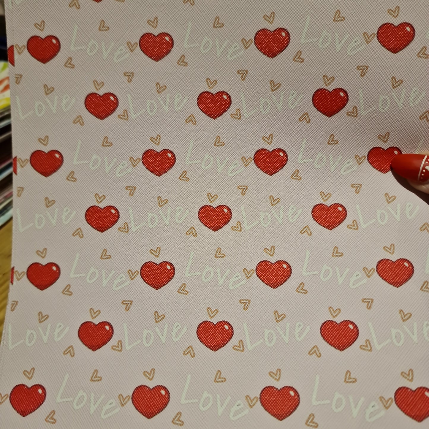 16 Leatherette Valentines hearts