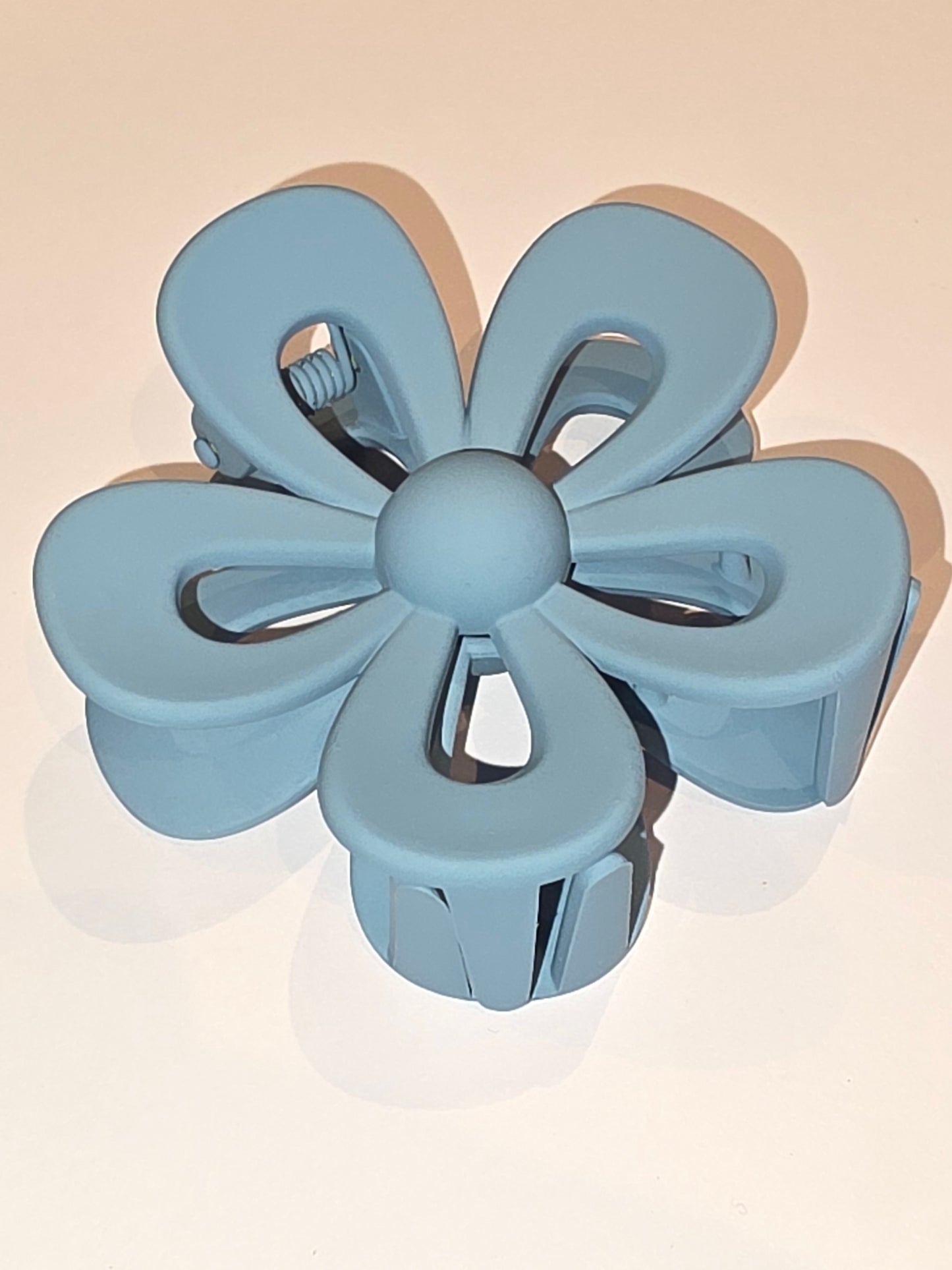 22 Claw Clip - Flower Blue