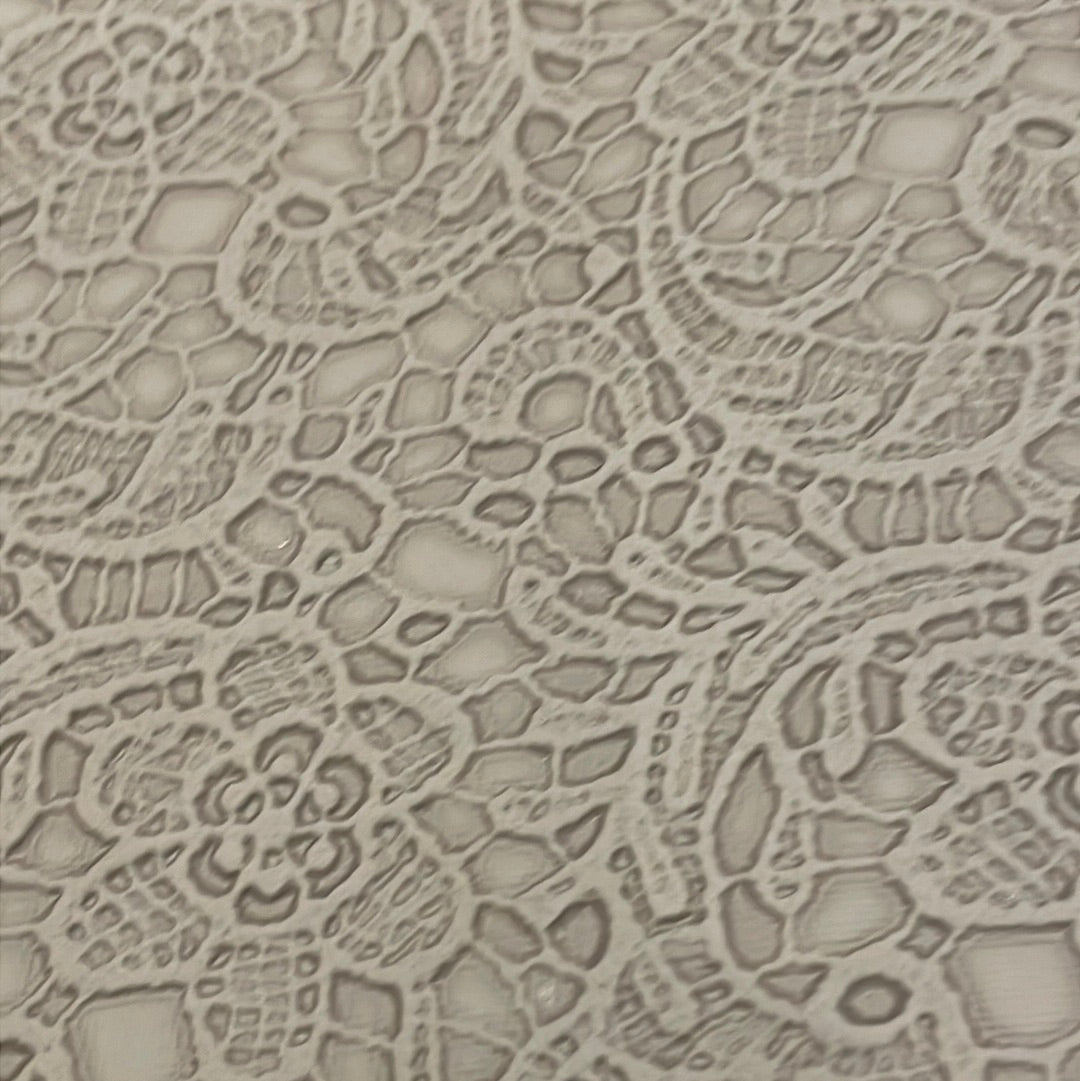 60 Leatherette embossed beige flowers